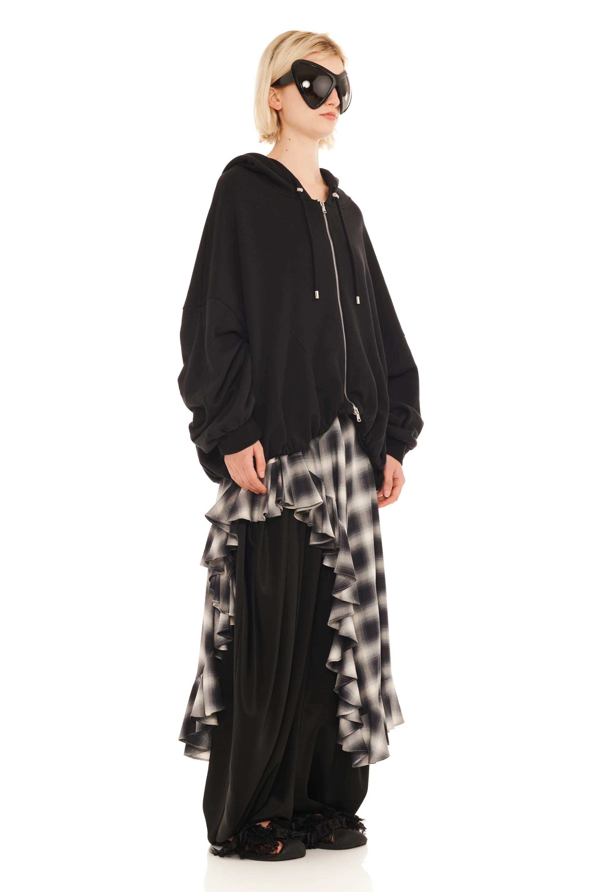 RHINESTONE BLACK GATHERED ZIP UP HOODIE - Image 4