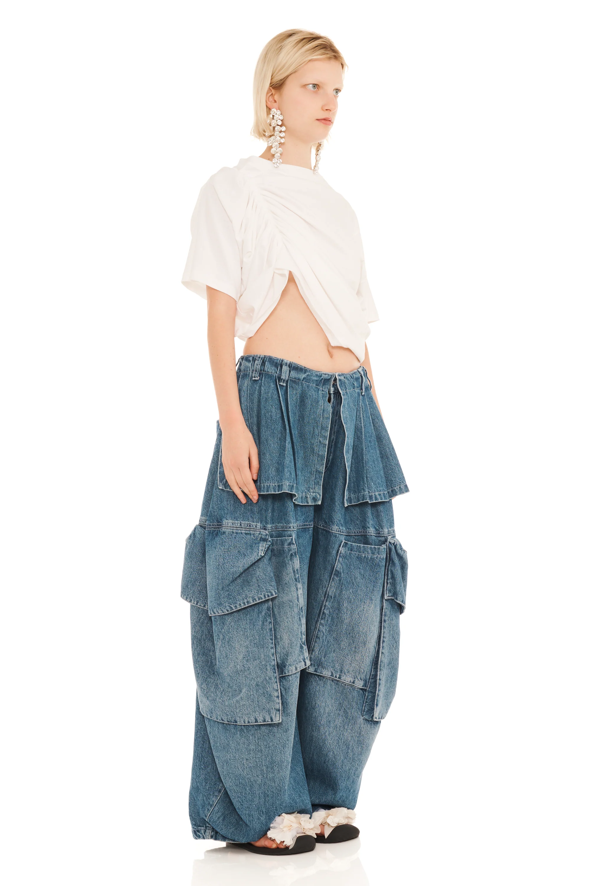 WHITE AMARYLLIS DUO TEE - Image 3