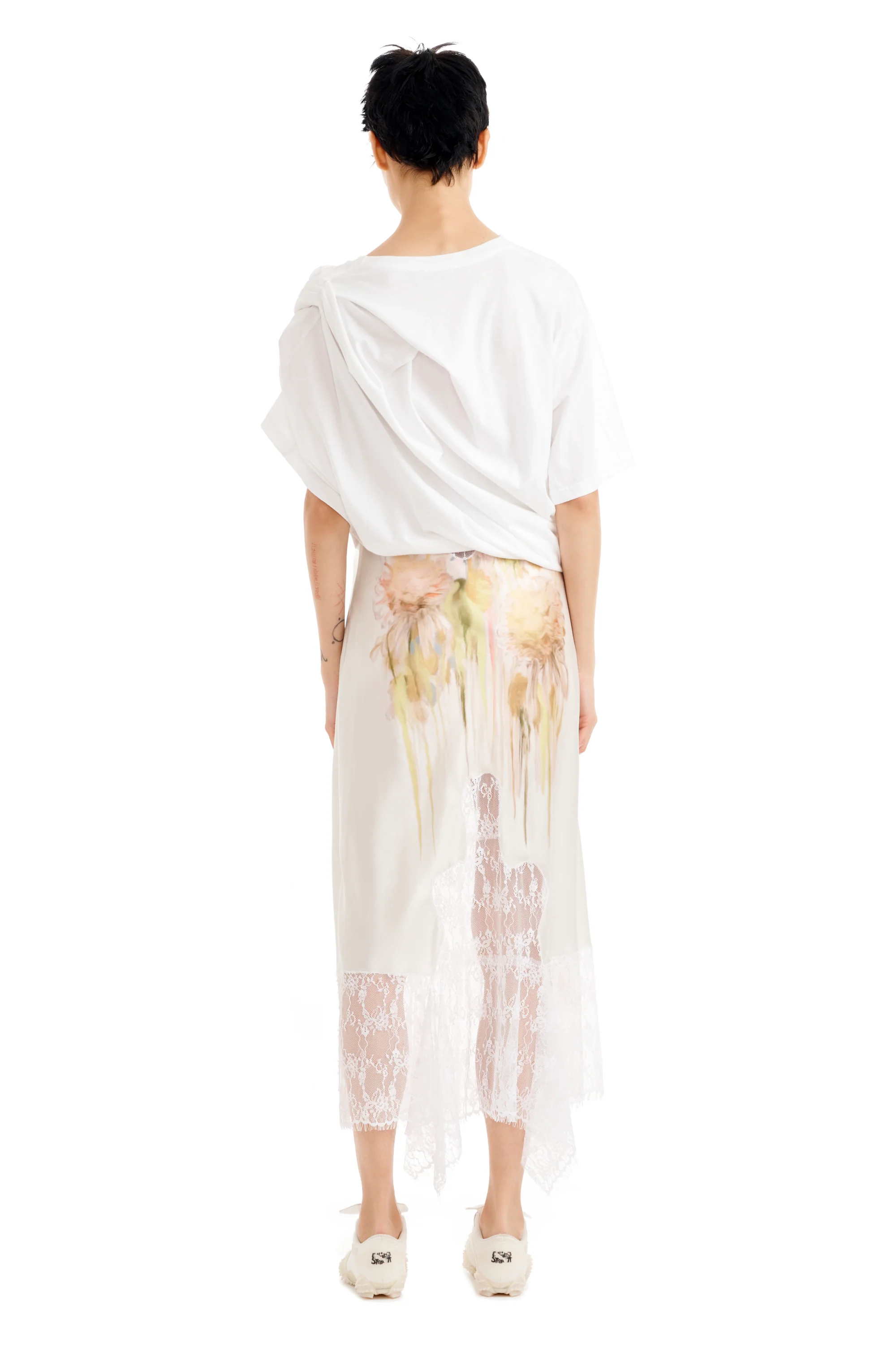 WHITE LACE EVA TEE - Image 12